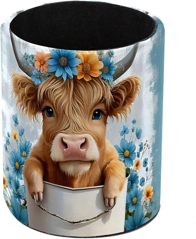 Highland Cow Floral Rustic Pen Holder Pencil Organizer Cute Pencil Cup Desk Decor Makeup Brush Holder PU Multifunctional Office Supplies for Home Classroom School