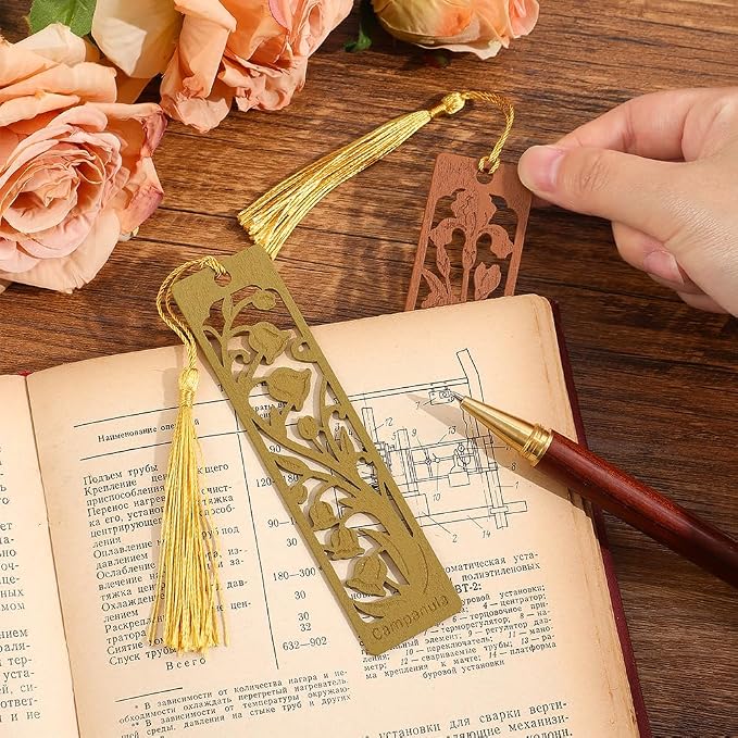 icceemee 2pcs Wooden Bookmarks with Iris & Bluebell Floral Design - Nature Themed Book Markers for Women, Men, Readers - Unique Gift for Book Lovers