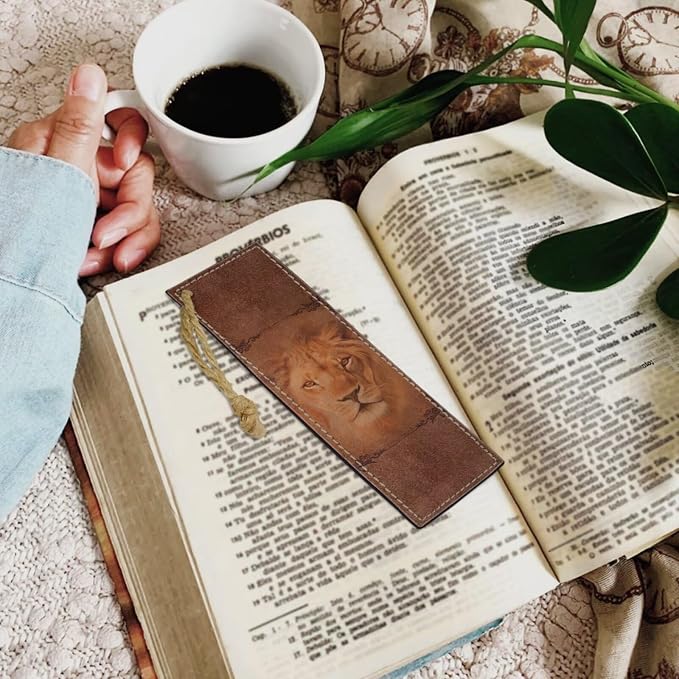 Retro Religious Style Lion Bible Case with Bookmark Waterproof Bible Cover Case for Women Lightweight Bible Bag with Handle Pockets Church Book Bag Brown