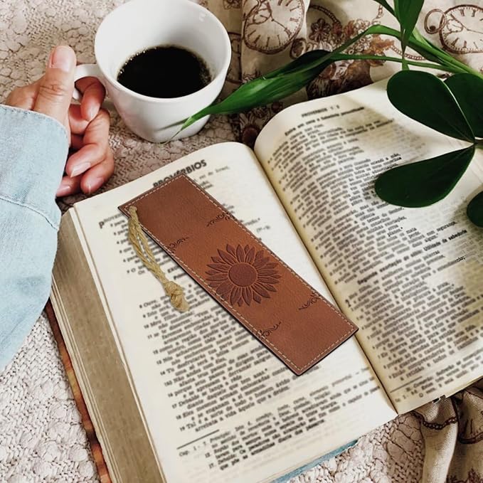 Retro Style Sunflower Bible Case with Bookmark Waterproof Bible Cover Case for Women Lightweight Bible Bag with Handle Pockets Church Book Bag Brown