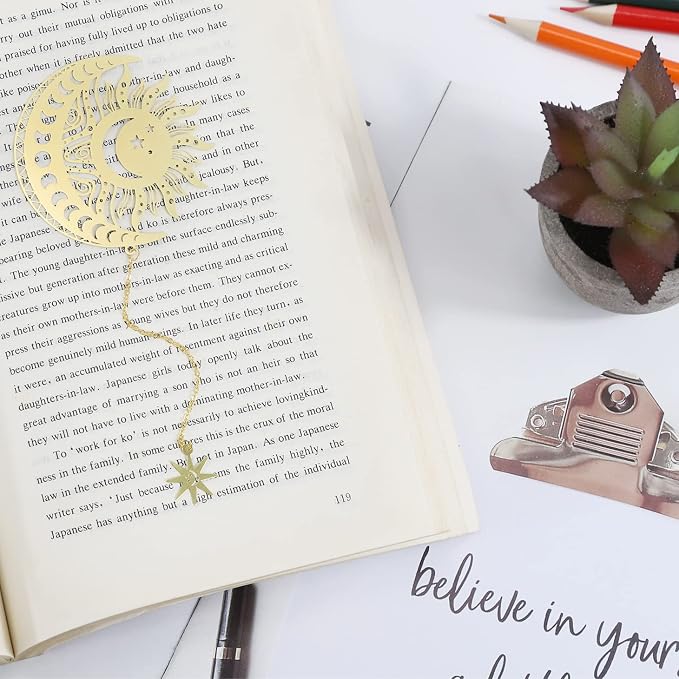 Metal Bookmarks with Chain Sun & Moon Theme Bookmark, Book Marks for Reading,Unique Bookmark, Book Markers for Book Lover Present for Book Lovers Writers Readers Back to School Gifts