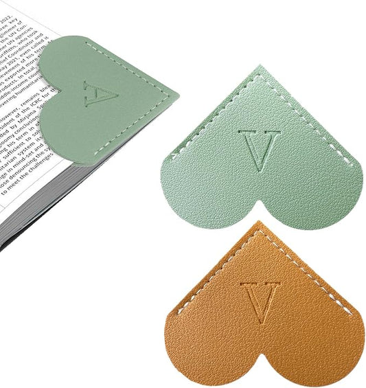 2Pcs Personalized Leather Heart Bookmark with Initial, 26 Letters Custom Corner Page Book Mark for Reading Women, Book Lovers, Teachers, Students, Cute Book Accessories Gifts(Green+Light Brown, V)