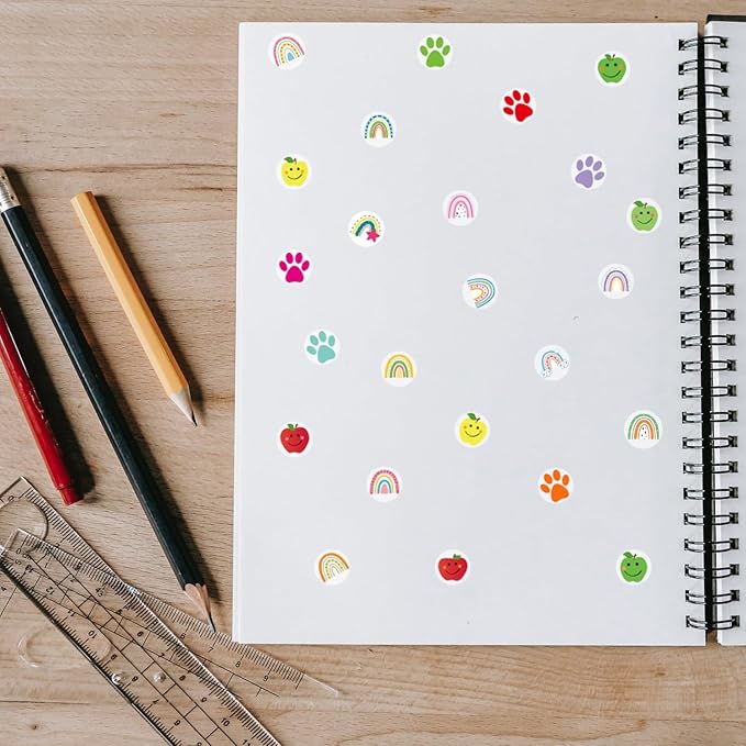 0.5 Inch Apple Stickers,Self Adhesive for Scrapbooking/Kid DIY Arts Crafts/Reward Stickers Teachers Sticker (Multicolored)