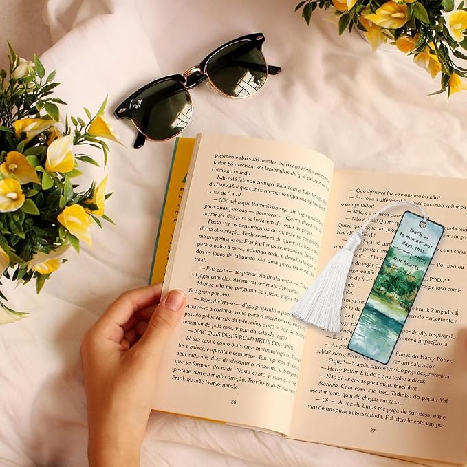 Christian Wisdom - Seeking Bookmark, Inspirational Gift for Believers, Uplifting Gift for Spiritual Readers, Spiritual Bookish Present, Unique Scripture Design Bookmark, WCB78