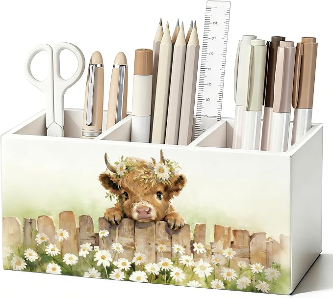 Highland Cow Pen Pencil Holder for Desk, Highland Cow Gifts, Cute Western Cattle Farm Animal Nursery Wooden Box Sign Decorations for Home Office Kids Room Bedroom Desk Tabletop