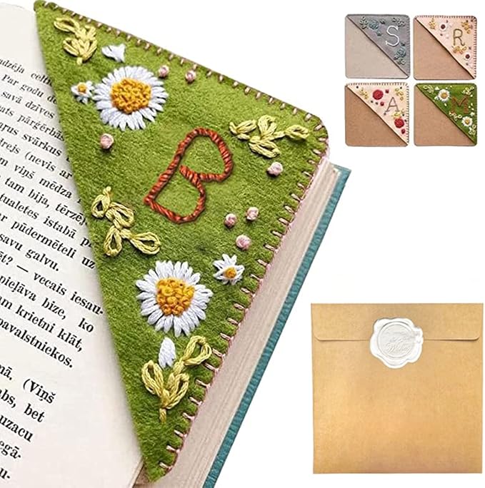 Personalized Hand Embroidered Corner Bookmark, 26 Letters Hand Stitched Felt Corner Letter Bookmark, Cute Flower Embroidery Bookmarks for Book Reading Lovers Meaningful Gift (Summer，B