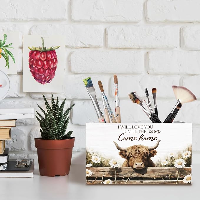 Farmhouse Daisy Highland Cow Pen Holder for Desk, Highland Cow Gifts Pencil Organizer, Rustic Floral Heifer Wooden Box Sign Desk Decor for Kids Girls Room Nursery Decoration