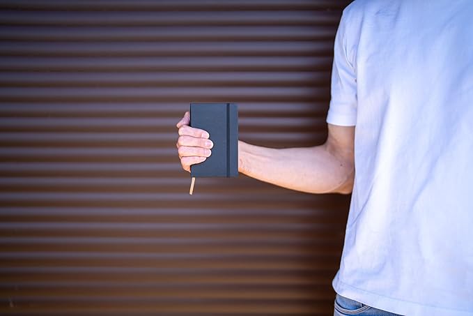 Moleskine Classic 18 Month 2025-2026 Weekly Horizontal Planner, Hard Cover, Pocket (3.5" x 5.5"), Black, 208 pages