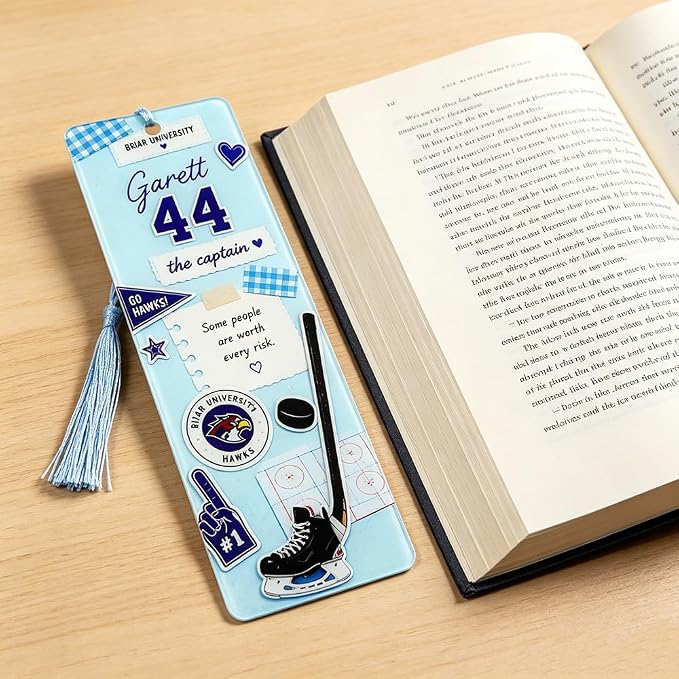 Off-Campus Acrylic Bookmark Set with Tassels, Double-Sided Hockey Romance Bookmarks Featuring Garrett, Logan, Dean & Tucker, Bookish Reader Gift for Romance Book Lovers(5 Piece)