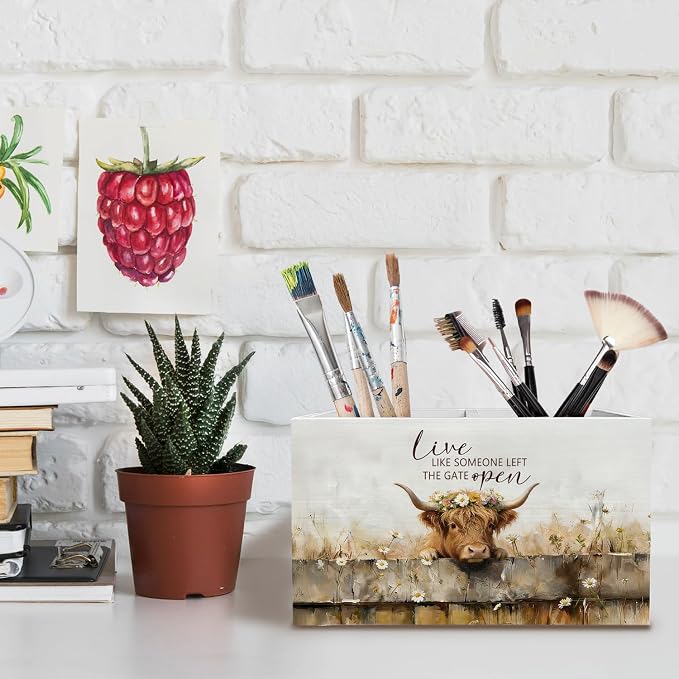 Rustic Highland Cow Pen Holder for Desk, Highland Cow Gifts for Women Pencil Organizer, Live Like Someone Left the Gate Open Wooden Box Sign Desk Decor for Home Office Decoration