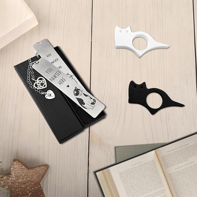 2 Pcs Cute Cat Pendant Bookmarks with Thumb Book Page Holder, Cat Lover Gifts for Women Men Reader, Ideal Book Reader Gifts & Reading Accessories(Cat A)