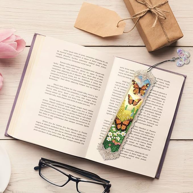 ARTopet 4Pcs DIY Diamond Art Painting Bookmarks with Colorful Butterfly Pendant PET Bookmark Ornament Double Sided Pattern Single Sided Diamond Book Marker Clip Gifts Tags-Butterfly03