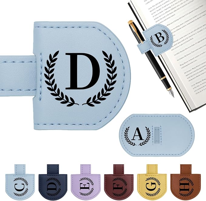 Personalized Magnetic Bookmark Pen Holder, Leather Book Marks for Reading Women& Men, Engraving 26 Letters Name Initial Bookmarks with Pencil Pen Holder, Gift for Book Lovers, Readers (Light Blue, D)