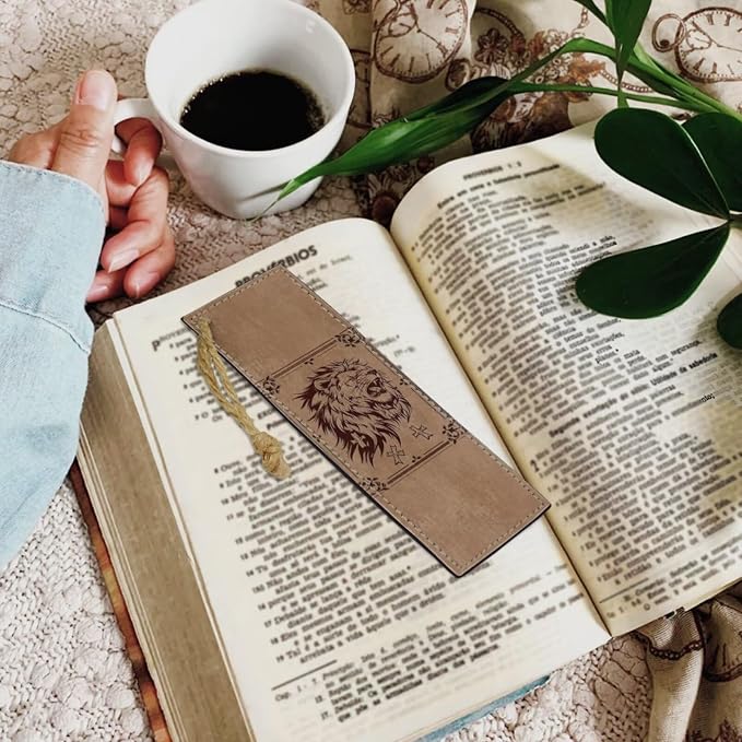 Vintage Religious Lion Bible Case with Bookmark Waterproof Bible Cover Case for Women Lightweight Bible Bag with Handle Pockets Church Book Bag Brown