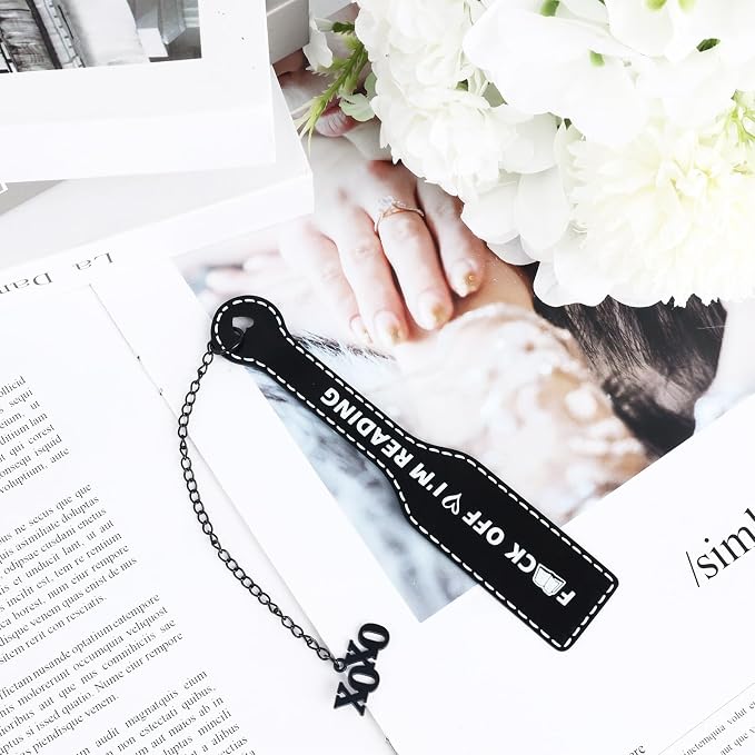 2Pcs Funny Smutty Good Girls Bookmark Gifts for Men Book Lover Metal Book Mark Stainless Steel Bookmark Inspirational Women Reading Accessories Unique Friend Coworker Teacher Gift Male Christmas Gift