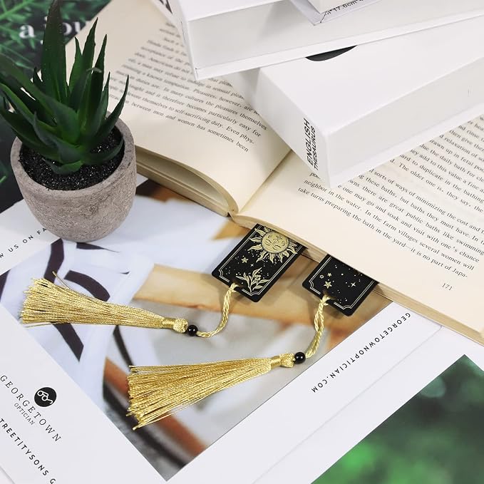 YoeeJob Metal Bookmark for Men Women Kid, Tarot Sun & Moon Book Marker for Book Lover, Unique Bookmarks for Boys & Girls Graduation/Birthday Gifts, Teacher Appreciation Gifts, Reading Present