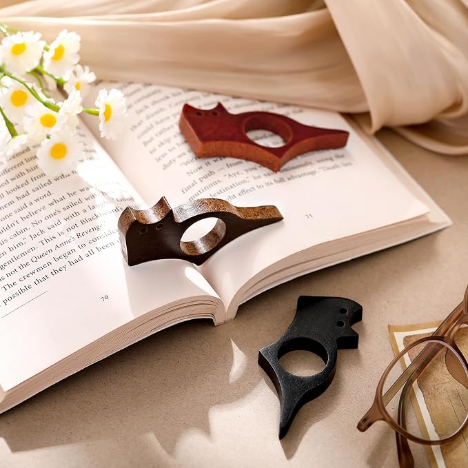 MotiMind 3 Pcs Wooden Thumb Book Page Holders One-Hand Reading Bookmarks for Book Lovers Portable Wood Books Holders for Thick Thin Books Bookworm Gifts for Women Readers(Cat,Large)