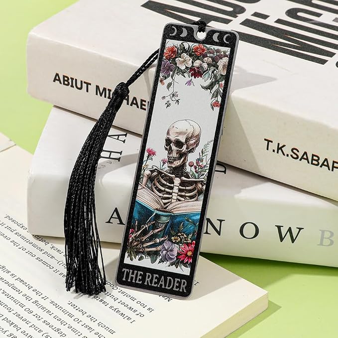 3Pcs Unique Skull Reader Bookmark - Metal Bookmark with Black Tassel, Star and Rose Pattern, Engraved “THE Reader” for Dark Gothic Lovers, Women Readers Fantasy Gift Gothic Gift (3PCSE)