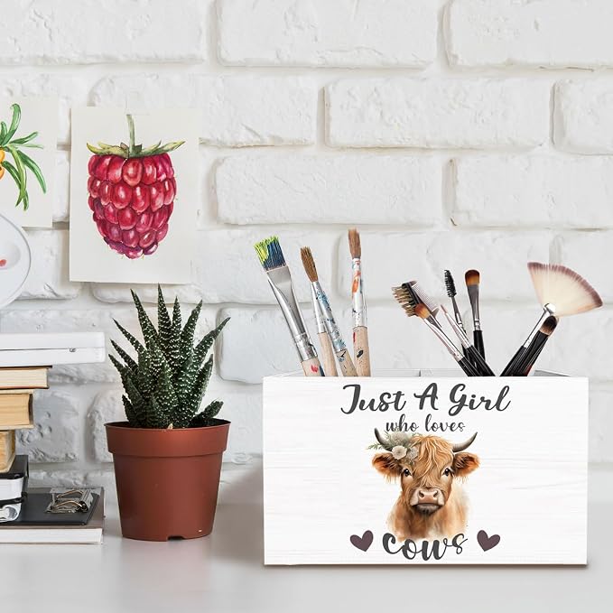 Floral Highland Cow Pen Holder for Desk, Highland Cow Gifts for Women Pencil Organizer, Just a Girl Who Loves Cows Wooden Box Sign Desk Decor for Home Office Decoration
