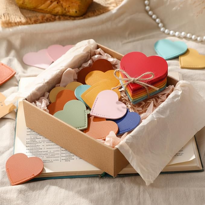 Resurhang 104 Pcs Leather Heart Bookmarks Page Corner Flower Heart Corner Bookmark for Women Back to School Gifts Handmade Reading Book Marks for Reading Lovers Book Club Party Teacher (Solid Color)