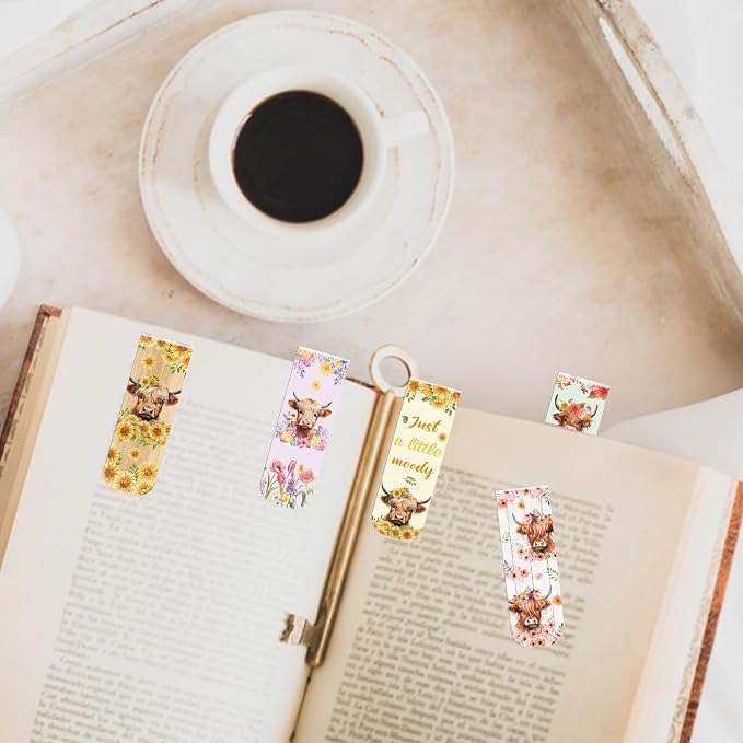 Highland Cow Magnetic Bookmarks: 30 PCS Cute Animal Bookmark Clips, Floral Design Cow Book Marks for Reading, Gifts for Women Girls Cow Lovers, Bookish Supplies for Kids & Adults