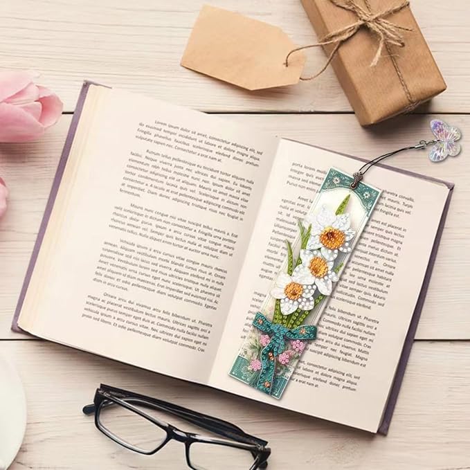 ARTopet 7Pcs DIY Diamond Art Painting Bookmarks with Colorful Butterfly Pendant PET Bookmark Ornament Double Sided Pattern Single Sided Diamond Book Marker Clip Gifts Tags-02