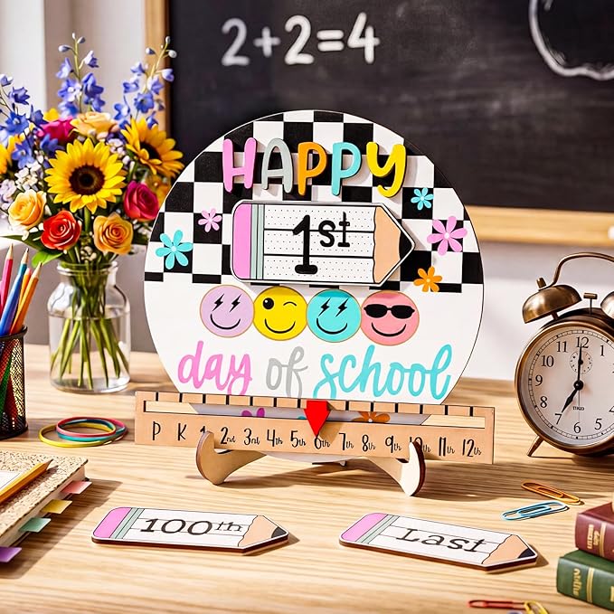 Kosiz First and Last Day of School Sign Black White Checkered Back to School Board Gifts Round Wooden First Day of Prek Sign Reusable Dry Erase 8''