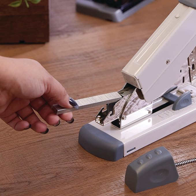 Swingline Heavy Duty Stapler, 160 Sheet Capacity, Includes Alignment Guide, Desktop Stapling, Platinum (39002)