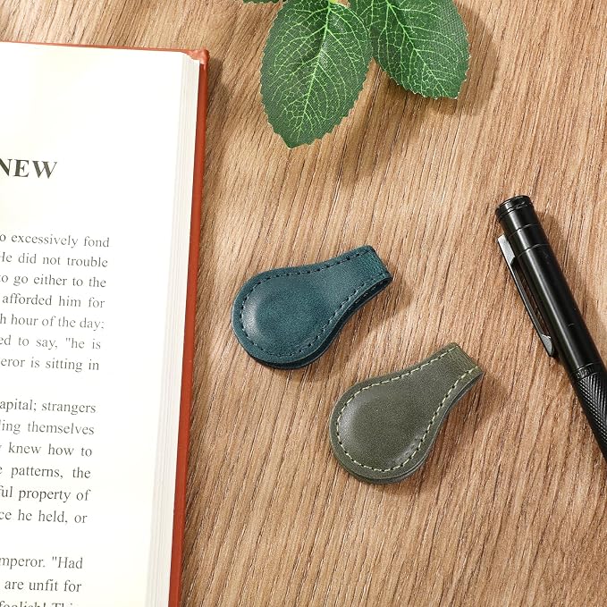 Dimeho 2 Pcs Leather Magnet Bookmark Retro Book Page Holder Vintage Page Marker Clip Handmade Cute Reading Accessories for Women Bookworm Book Lovers Reader Gift(Blue+Green)