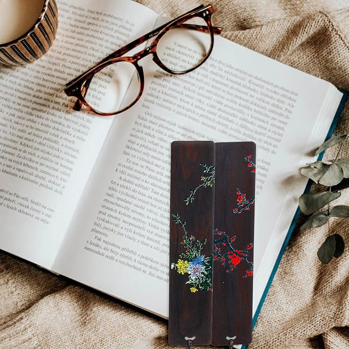 Outus 4 Pieces Wooden Bookmarks for Men Women Employee Father's Day Appreciation Gifts for Men Back to School Gifts Vintage Handmade Natural Carving for Book Lovers Birthday(Fresh Style)