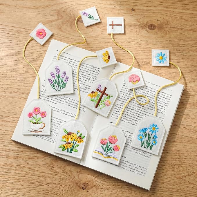 Honoson 6 Pcs Bookmarks Tea Party Favors Garden Coquette Design Bookmarks Cute Hand Embroidered Gift for Women Mom Mother's Day Book Reading Lovers Gift (Flower,Felt)