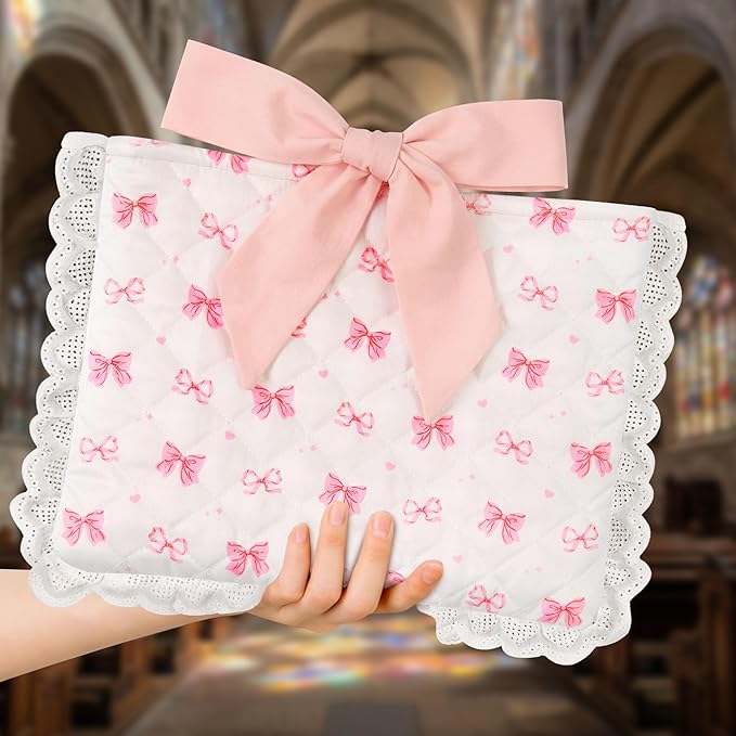 Vintage Pink Bow Quilted Bible Book Bag Cover for Women – Fits Standard Size Bibles Padded Protector Washable Cotton Bag with Elegant Lace Trim with Interior Zipper Pocket
