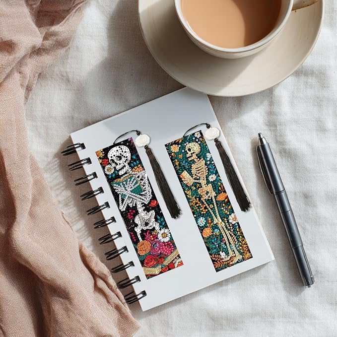 Skull Diamond Art Bookmarks for Adults, 4 PCS Reading Diamond Painting Bookmarks with Pendant, 5D Gem Art, Acrylic Bookmark DIY Crafts for Books Decor Gift