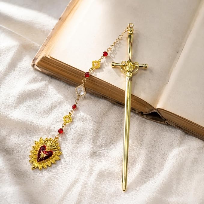 Fantasy Sword Heart Bookmark - Charm Metal Book Mark Gift Unique Aesthetic Page Marker for Reading Lover Women Student Teacher Bookworm Reader Birthday School Office Graduation Accessories