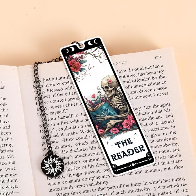 Gothic Bookmarks for Graduation Student Book Lovers Back to School Gifts for Women Girls Who Love Dark Romance Funny Horror Wicked Gift Gothic Tarot Metal Bookmark for Reading Women Bookish Nerd