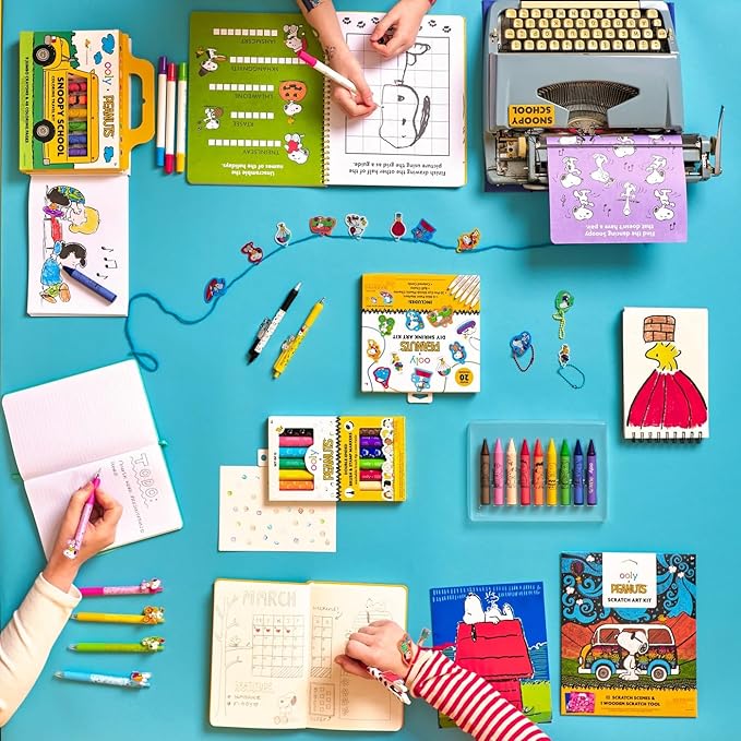 OOLY x Peanuts Snoopy 3 Color Erasable Gel Pen - Multicolor with Black, Blue and Red Ink - 0.7mm Cute Erasable Gel Pen for School, Ages 6 and Up
