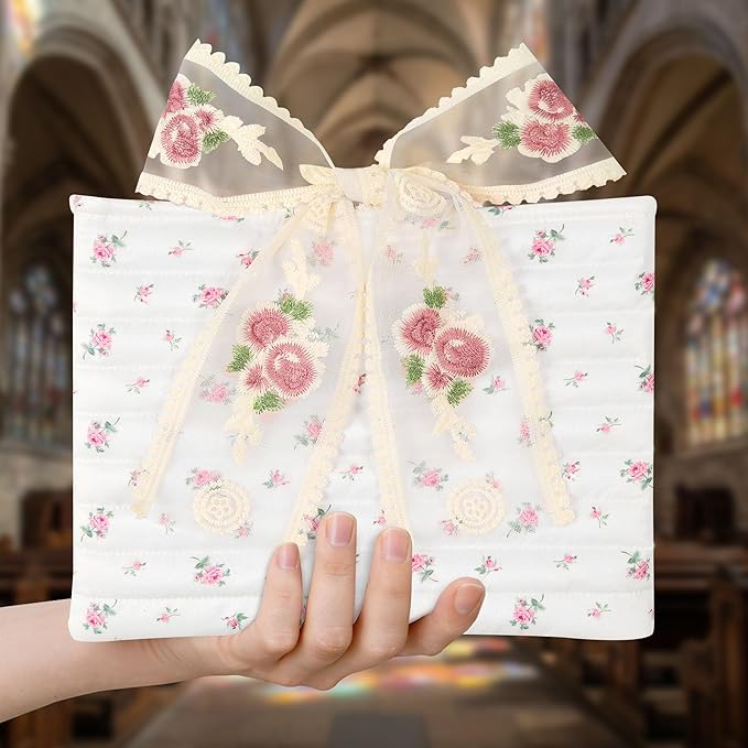 Vintage Pink Rose Quilted Bible Book Bag Cover for Women – Fits Standard Size Bibles Padded Protector Washable Cotton Bag with Elegant Lace Handle with Interior Zipper Pocket