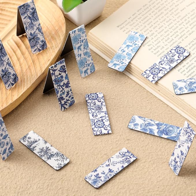 Chinoiserie Magnetic Bookmarks Gifts - 30 PCs Blue and White Book Marks Reading Women Bulk Floral Bird Tree Aesthetic Magnet Page Markers Clip Birthday Back to School World Book Day Decor