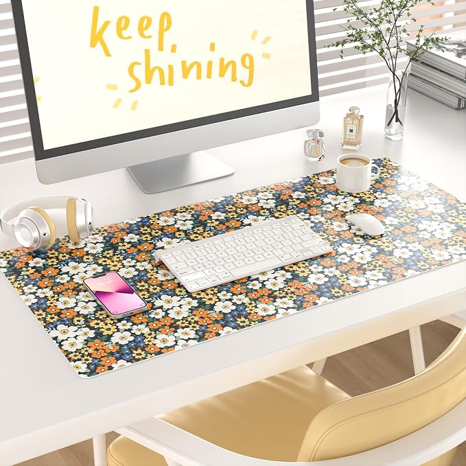 Colorful Star Large Mouse Pad, Floral Desk Mat Office Supplies, Waterproof Faux Leather Big Gaming Mousepad for Women Girls, Ditsy Wild Flowers Desk Pad Home Office Décor Accessories 31.5" x 15.7"