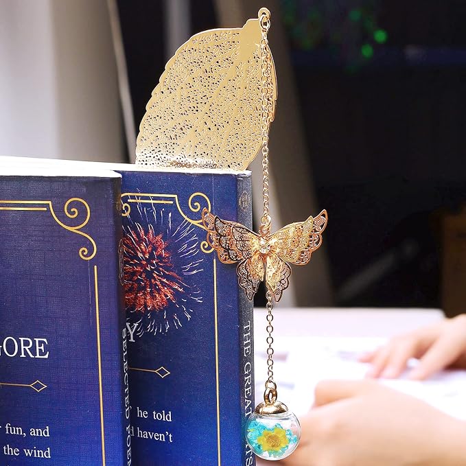 Toirxarn Metal Leaf Bookmark with Butterfly Charm – Christmas Stocking Stuffer for Women & Teachers – Cute Small Gift for Book Lovers & Holiday Inspiration