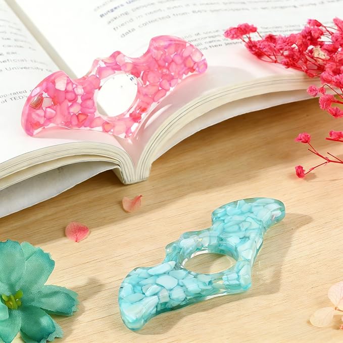 2 Pcs Thumb Book Page Holder Bat Resin Book Page Holder Bookmark Reading Accessories for Book Lovers Transparent Book Opener Holder Bookmarks Gifts for Books Lovers Readers Students Teachers Bookworm