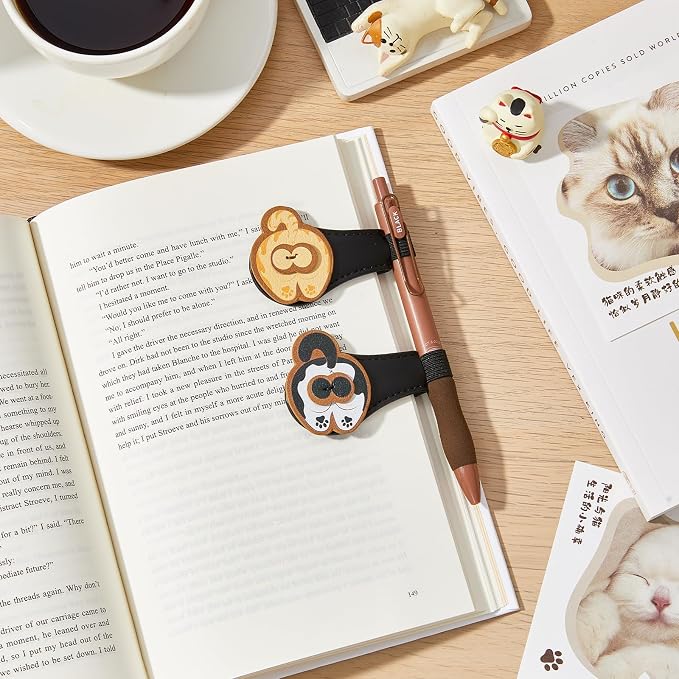 2Pcs Magnetic PU Leather Bookmarks Gift Box, Cute Cat Book Marks for Reading Women, Magnetic Bookmark Set with Double-Sided Magnets, Book Club Gifts for Women, Bookish Gifts