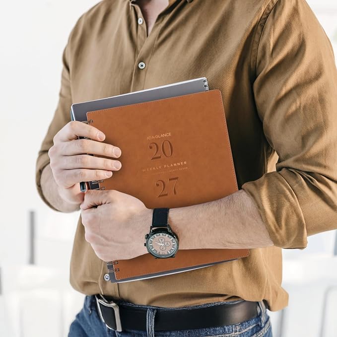 AT-A-GLANCE 2027 Planner, Weekly & Monthly, 13-Month Jan-Jan, 8.5" x 11", Signature, Distressed Brown (YP9050927)