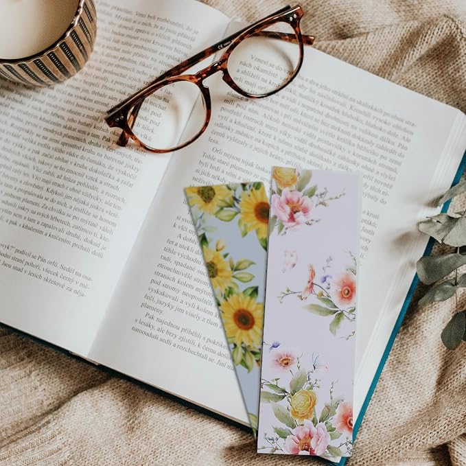 Tenceur 300 Pcs Flower Bookmarks Bulk Aesthetic Paper Floral Bookmarks Back to School Gifts for Students Teachers Readers Book Lovers 30 Styles Cute Book Tracker Flower Page Markers, 6.3''x2.17''
