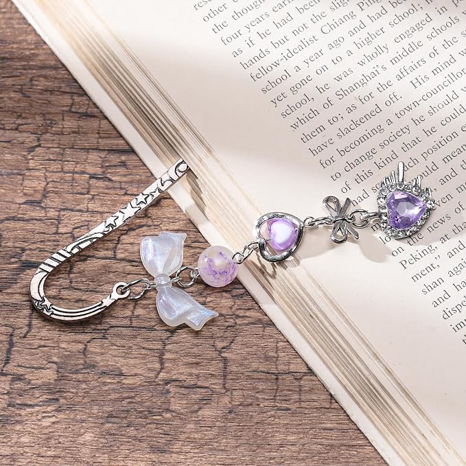 Charm Metal Bookmark Gifts - Purple Crystal Heart Cute Bookmarks Unique Y2k Beads Aesthetic Page Marker for Reading Lovers Women Girls Bookish Accessories Birthday Students Teachers School