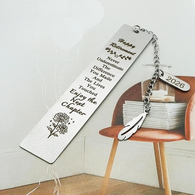 Retirement Gifts for Women Men 2026 Coworker Leaving Happy Retirement Bookmark for Teacher Friends Grandma Retiring Farewell Godbye Going Away Gift for Retired Bestie Nurse Book Lovers