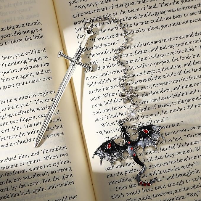 Vintage Fourth Wing Bookmark, Sword Bookmarks with Gray Dragon Chain Pendant-Fantasy, Cool Book Mark for Reading Women, Men, Book Lovers, Girls, Teens and Students