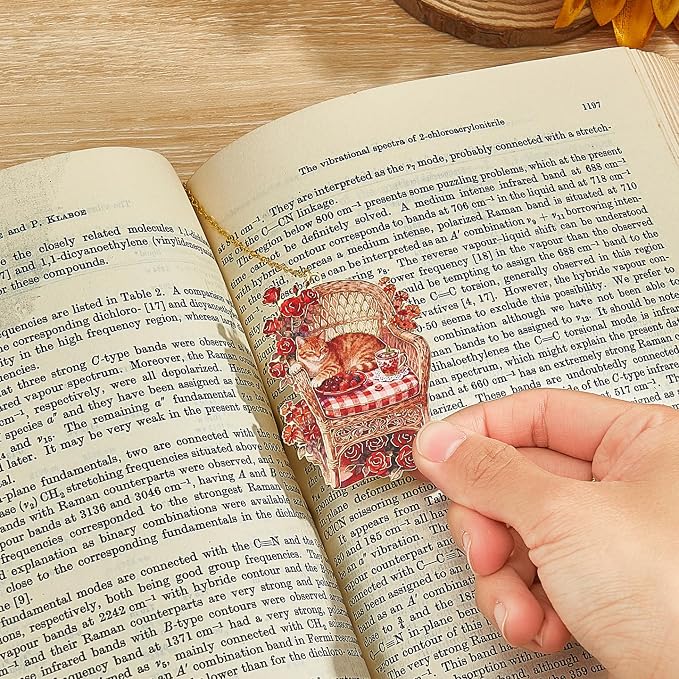 4 PCS Cat Bookmarks for Pet Lovers, Metal Bookmark, Cozy Book Lover Gifts for Women,Book Accessories