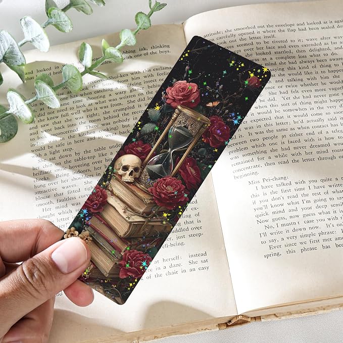 Dark Romance Bookmark Gifts - 48 Pcs Vintage Gothic Paper Bookmarks Bulk for Women Book Lovers Skull Flower Page Marks Merch School Reading Accessories Bookish Gift for Birthday Graduation