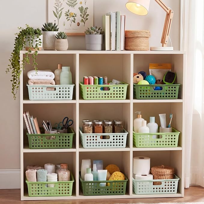 Green 6 Pack Plastic Classroom Paper Baskets, Turn in Trays, Organizing Desk Tray for A4 Papers, Classroom Storage Turn in Bins, for Teachers and Students, Office Desk Room Trays